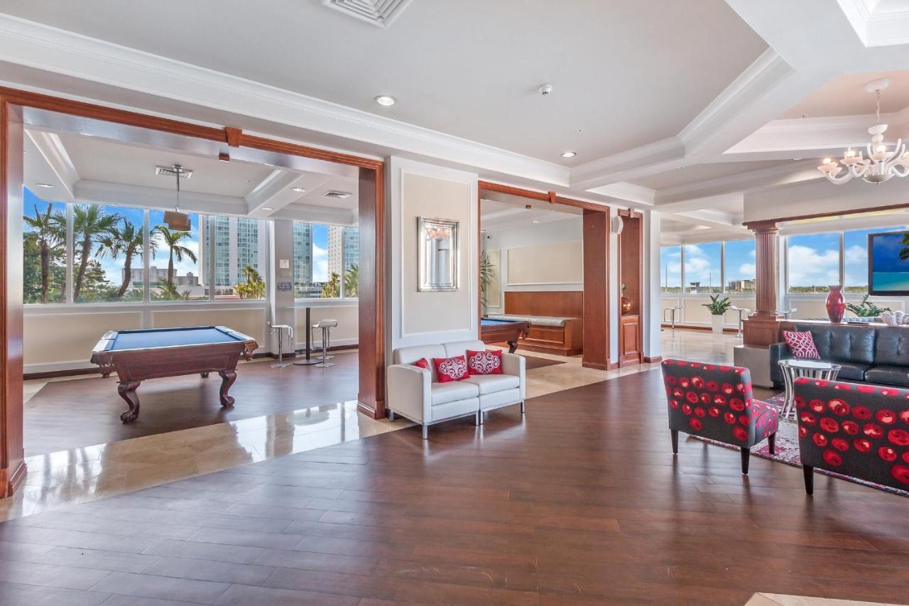 Global Luxury Suites In Sunny Isles Doral Bilik gambar